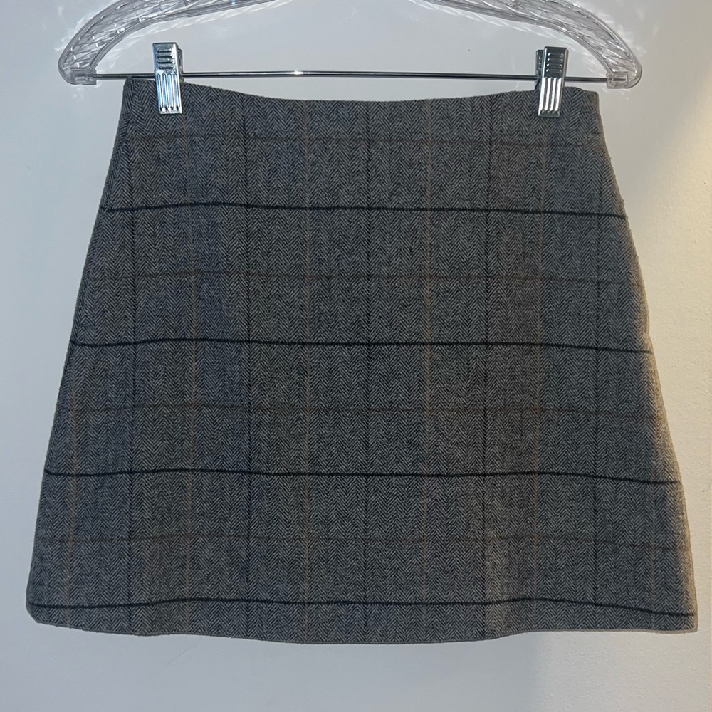Plaid mini skirt